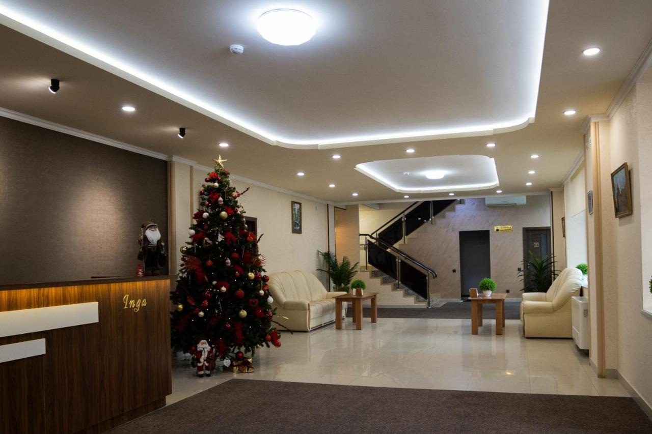Inga Hotel יירבאן מראה חיצוני תמונה