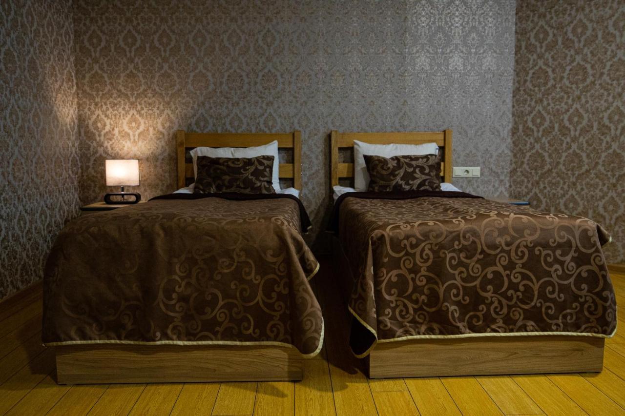 Inga Hotel יירבאן מראה חיצוני תמונה