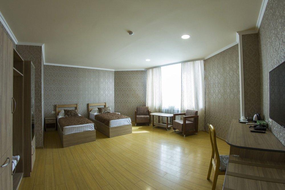 Inga Hotel יירבאן מראה חיצוני תמונה