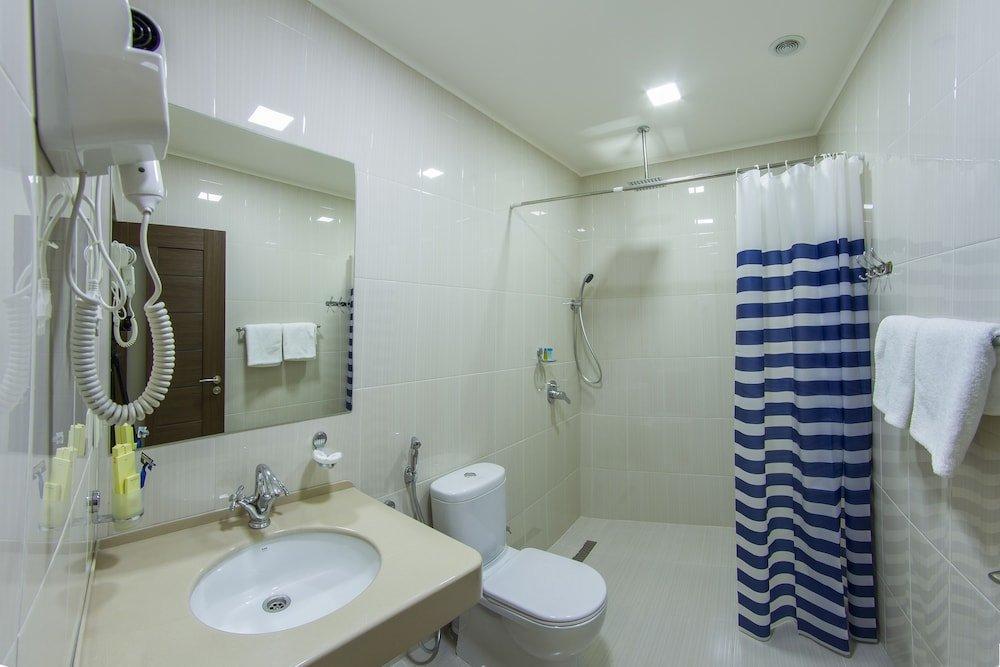 Inga Hotel יירבאן מראה חיצוני תמונה